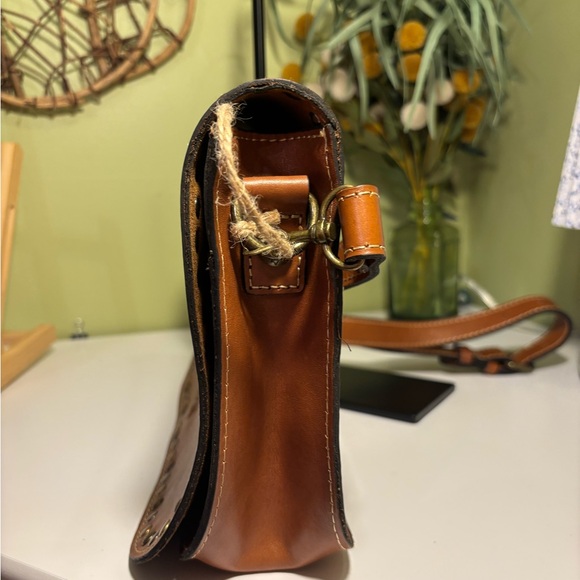 Patricia Nash Tan Leather Crossbody Bag with Stud Accents - Picture 4 of 8